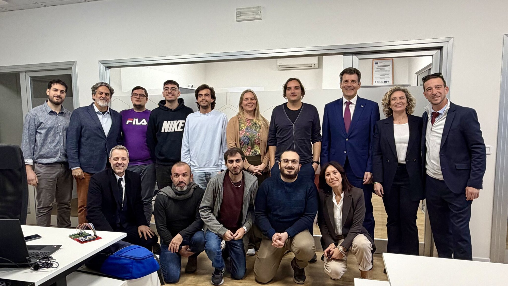 Ambassador Roberto Balzaretti visited the Perugia headquarters of GemaTEG, a leading player in the development of advanced thermal management solutions for chips, CPUs/GPUs, and high-performance compu