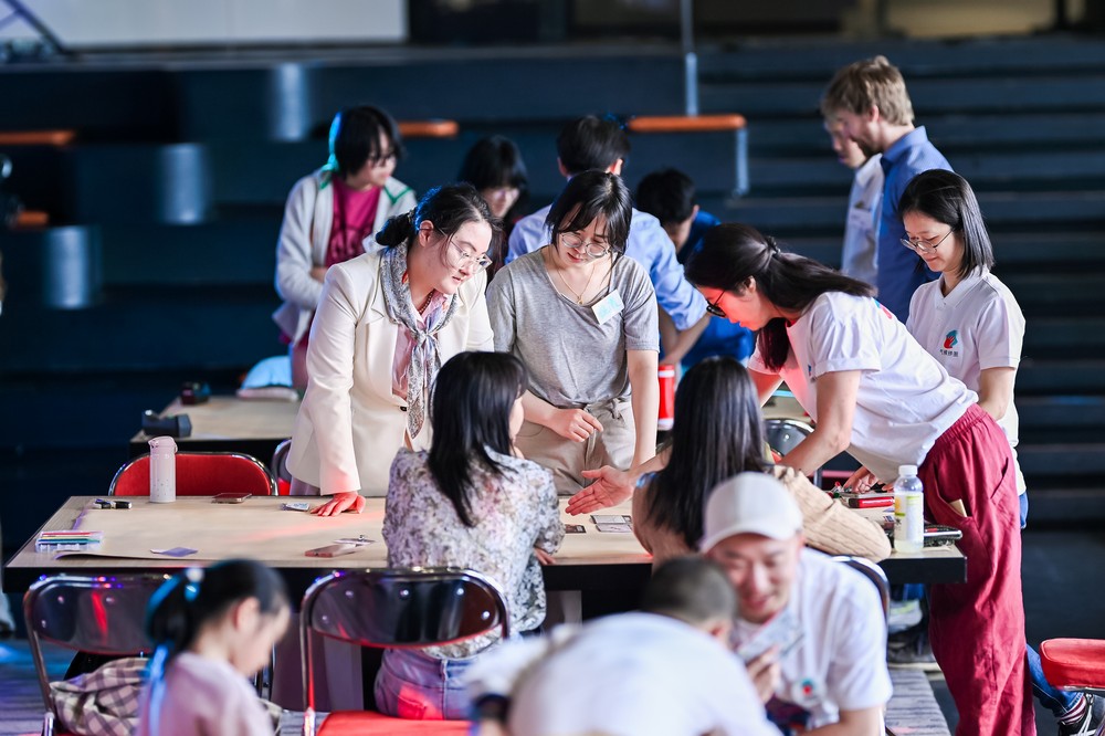 Climate Ring Shanghai, Earth Day Climate Fresk Workshop