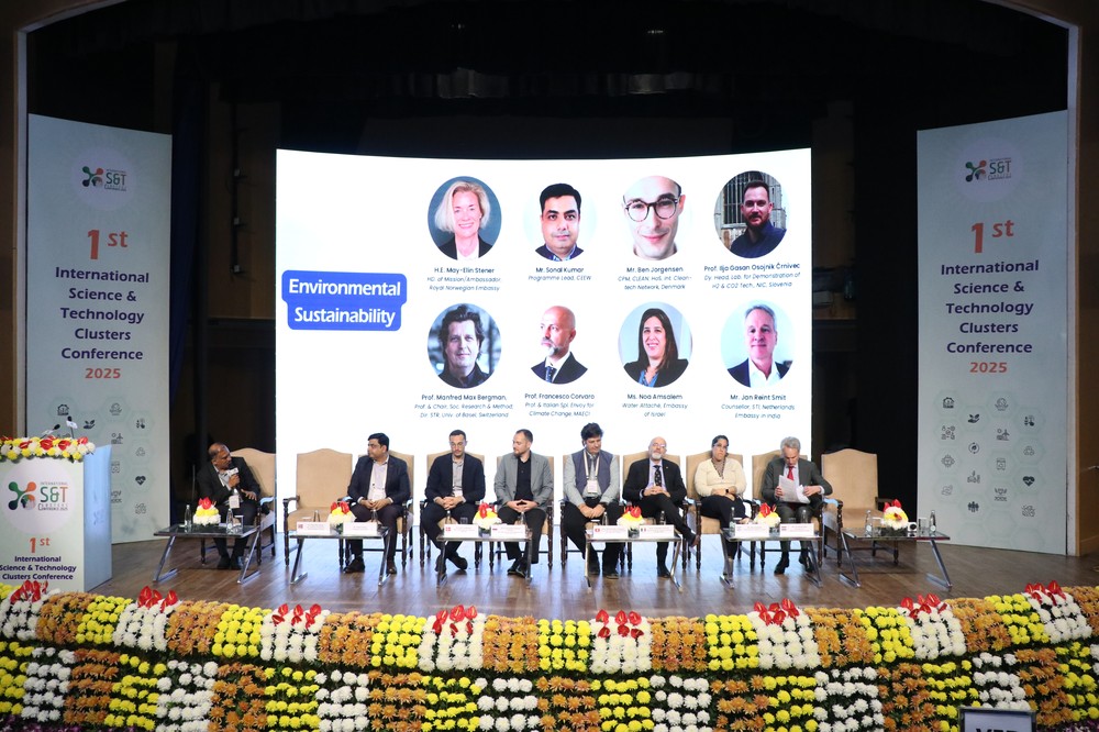 Prof Manfred Max Bergman, University of Basel presented Swiss best practice in Environmental Sustainability session at the International S&T Clusters conference. Photo credits – Office of Principal Scientific Advisor to the Government of India