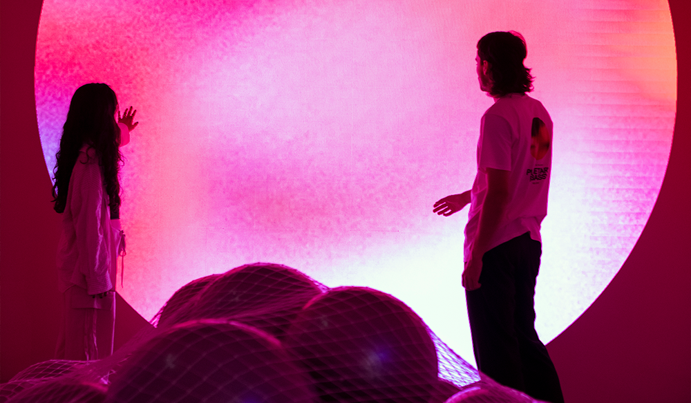 Visitors at the Immersive Room at Planetary Embassy during COP30 in Belém. Photo by Kleber Lourinho