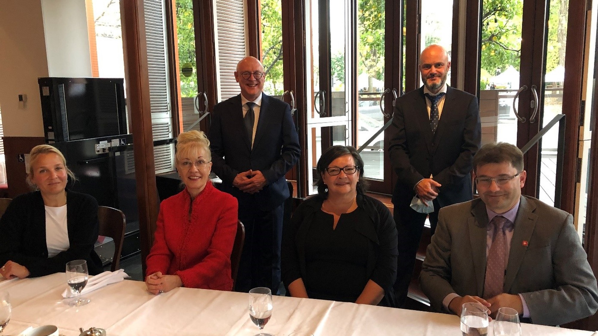 SERI’s visit in Montreal | From left to right: Therese Steffen, Head of division cooperation in education at SERI; Line Leon-Pernet, Consul General of Switzerland in Montreal;  Marc-André Beaulieu, Re