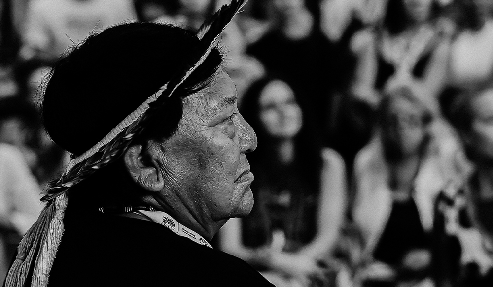Davi Kopenawa at session at Planetary Embassy during COP30 in Belém. Photo by Lorena Fadul