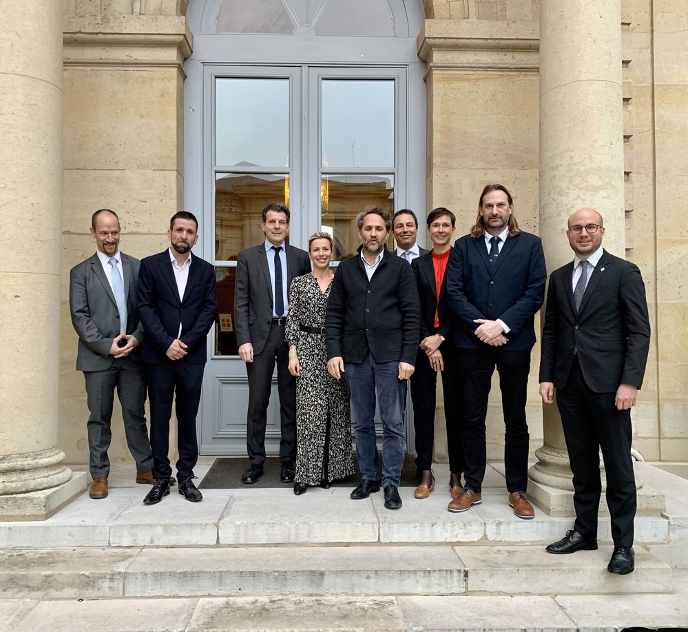 representatives from the Swiss and French polar institutes